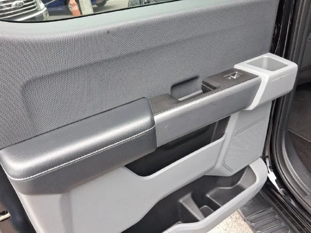 2021 Ford F-150 XLT photo 9