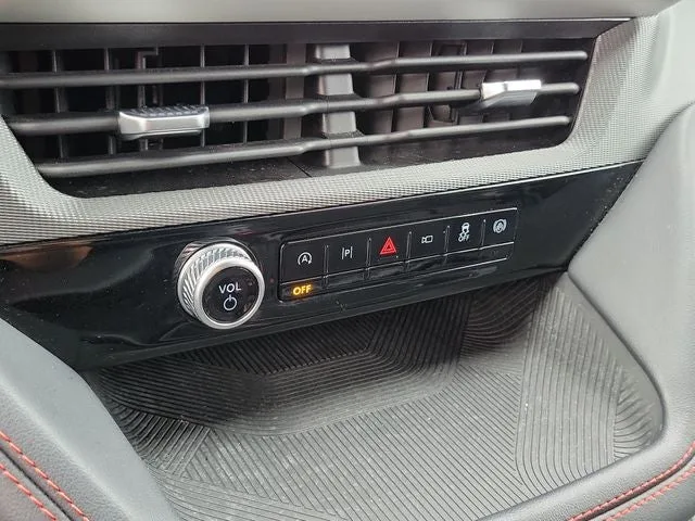 2026 Ford Explorer ST photo 27