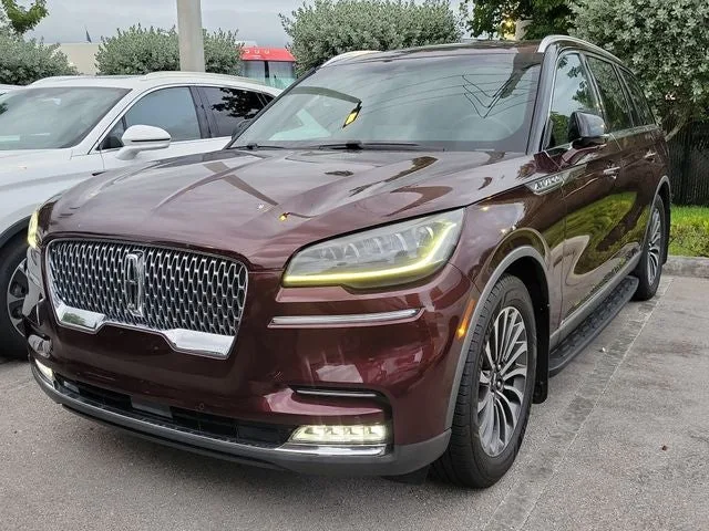 2021 Lincoln Aviator Reserve Premium photo 2