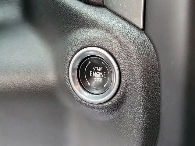 2021 Chevrolet Silverado 1500 LT photo 23