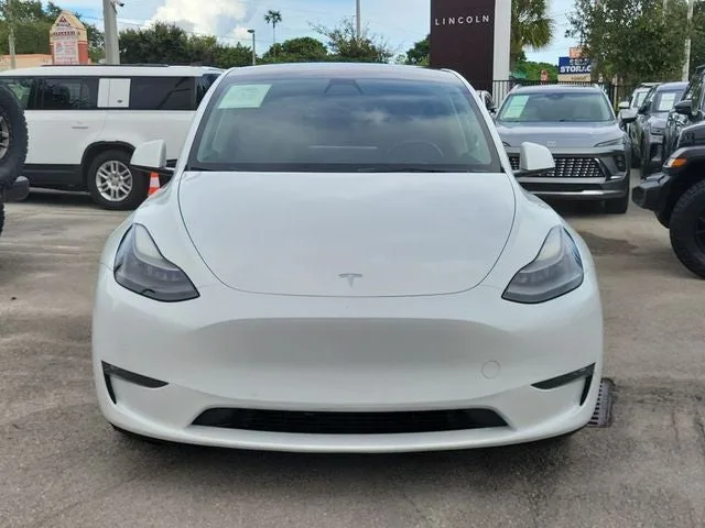 2022 Tesla Model Y Performance photo 2