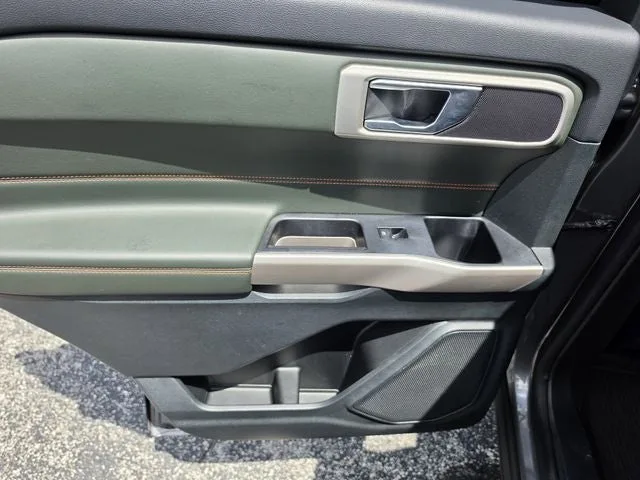 2023 Ford Explorer Timberline photo 9