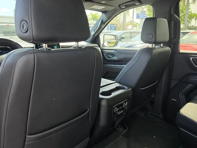 2022 Chevrolet Tahoe Z71 photo 11