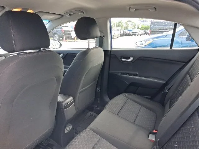 2018 Kia Rio S photo 5