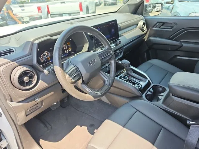 2024 Chevrolet Colorado Trail Boss photo 18