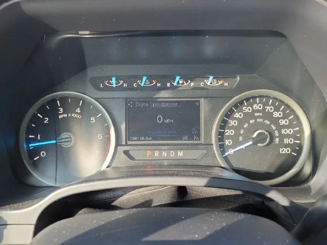 2019 Ford F-150 XLT photo 19