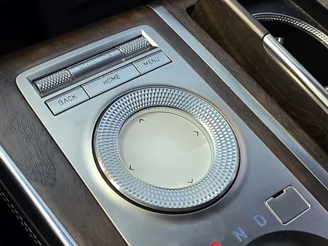 2022 Genesis GV80 2.5T photo 25