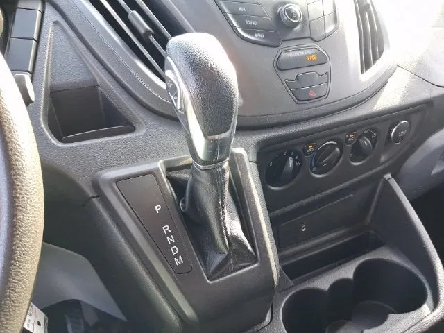 2019 Ford Transit-250 Base photo 14