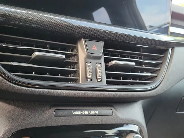 2024 Ford Escape ST-Line photo 22