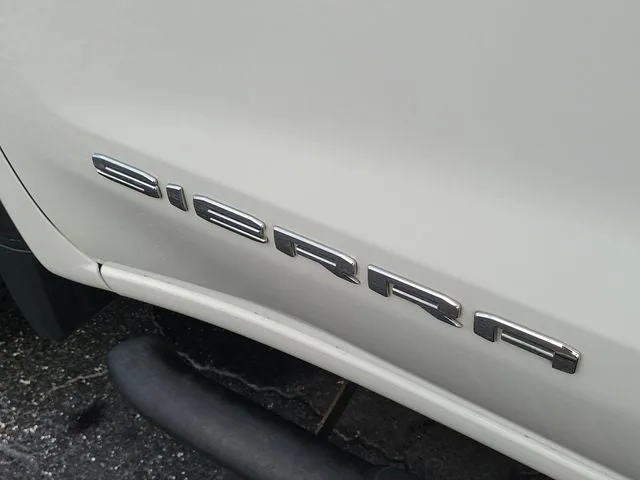 2023 GMC Sierra 1500 Pro photo 9