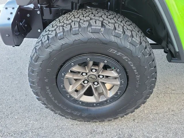 2025 Jeep Wrangler Rubicon 392 photo 14