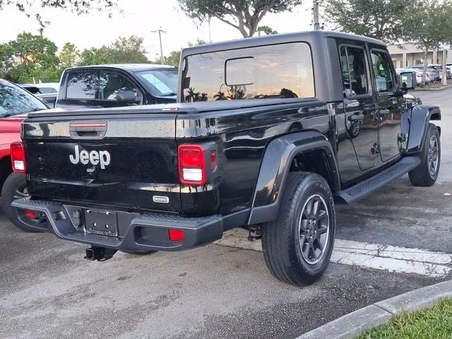 2022 Jeep Gladiator Overland photo 4