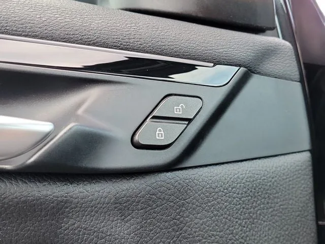 2018 BMW X1 sDrive28i photo 17