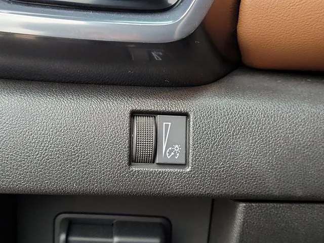 2023 GMC Canyon AT4 photo 14