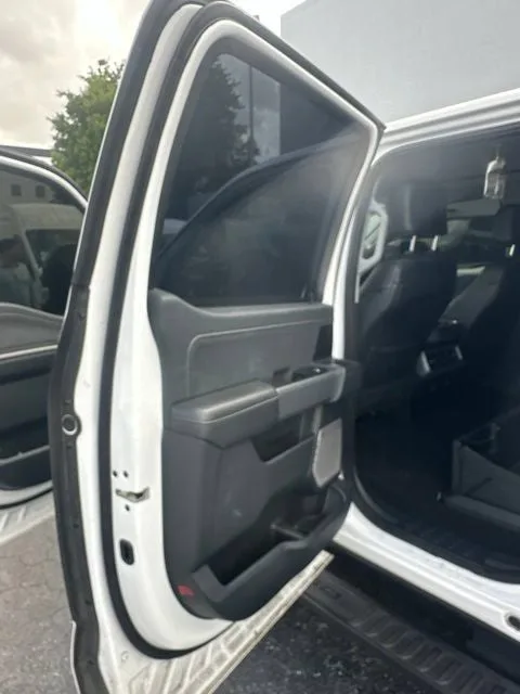 2023 Ford F-250SD Lariat photo 12