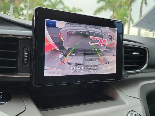 2022 Ford Explorer XLT photo 21