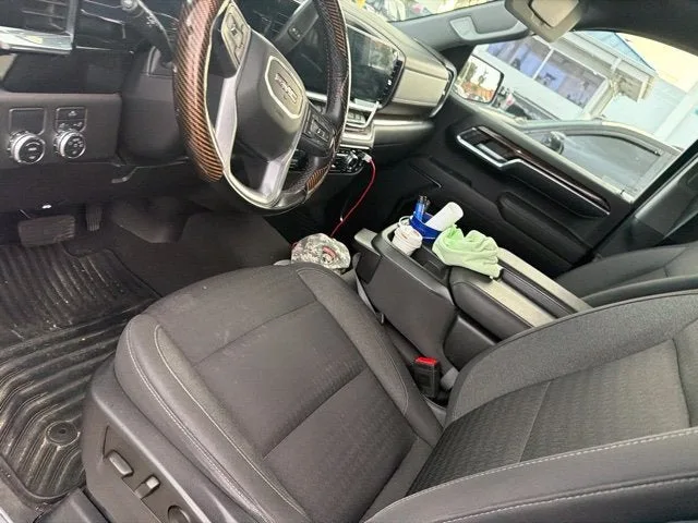 2023 GMC Sierra 1500 Elevation photo 12