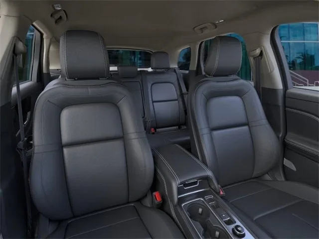 2025 Lincoln Corsair Premiere photo 10