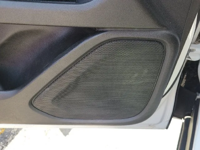 2020 GMC Terrain SLE photo 16