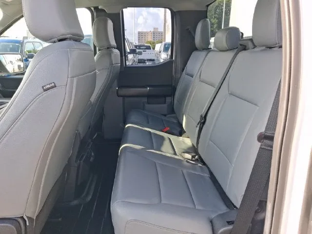 2022 Ford F-150 XL photo 6
