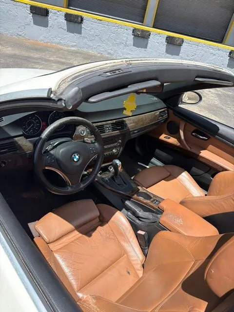 2009 BMW 3 Series 328i photo 3