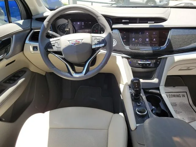 2023 Cadillac XT6 Premium Luxury photo 17