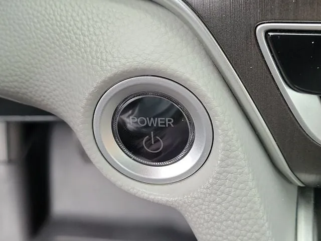 2018 Honda Accord Hybrid Base photo 22