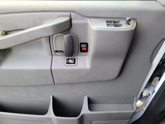2020 Chevrolet Express 2500 Work Van Cargo photo 23
