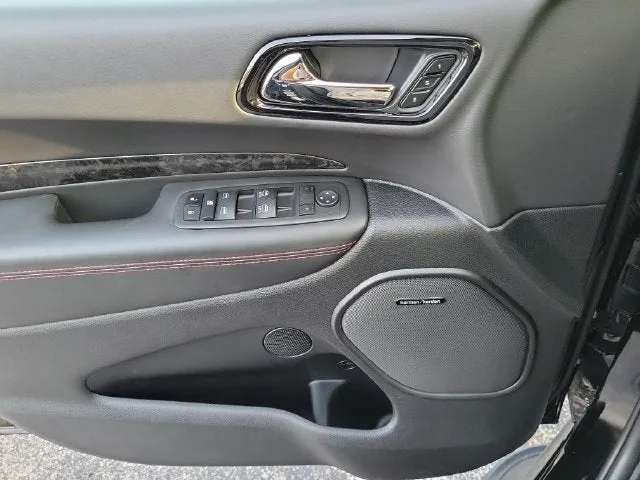 2023 Dodge Durango R/T Premium photo 17