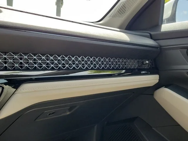 2023 Honda Accord Hybrid EX-L photo 29