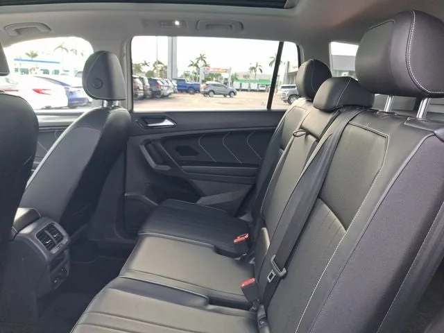 2022 Volkswagen Tiguan 2.0T SE photo 6