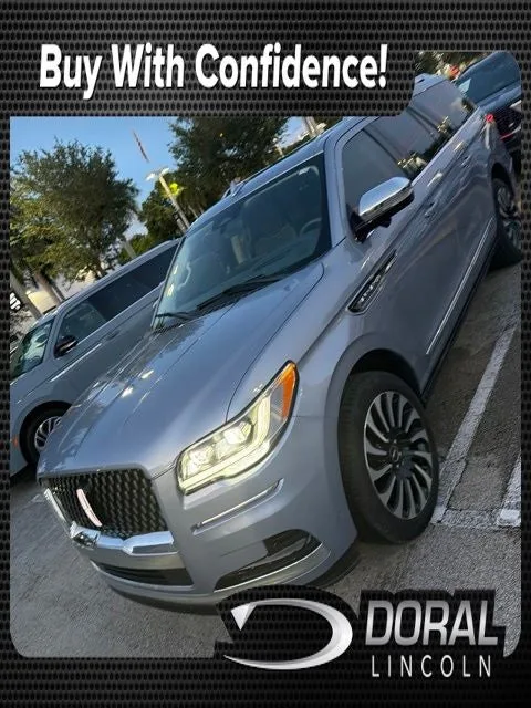 2022 Lincoln Navigator L