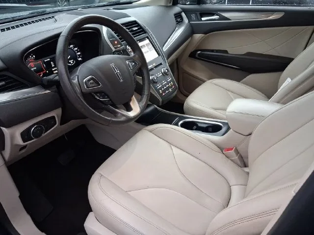 2019 Lincoln MKC Standard photo 11