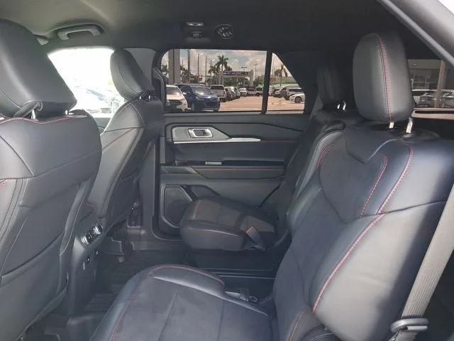 2026 Ford Explorer ST photo 6