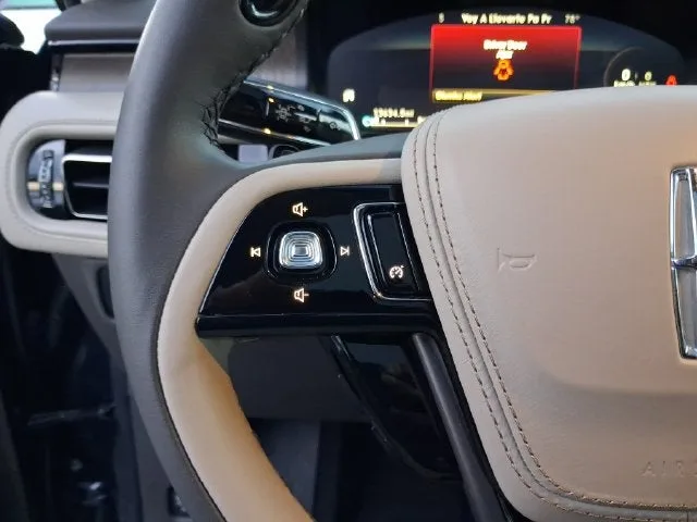2024 Lincoln Aviator Reserve Premium photo 17