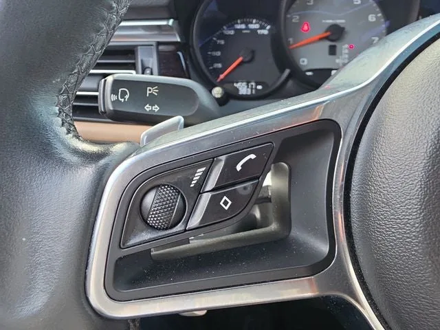 2020 Porsche Macan S photo 19