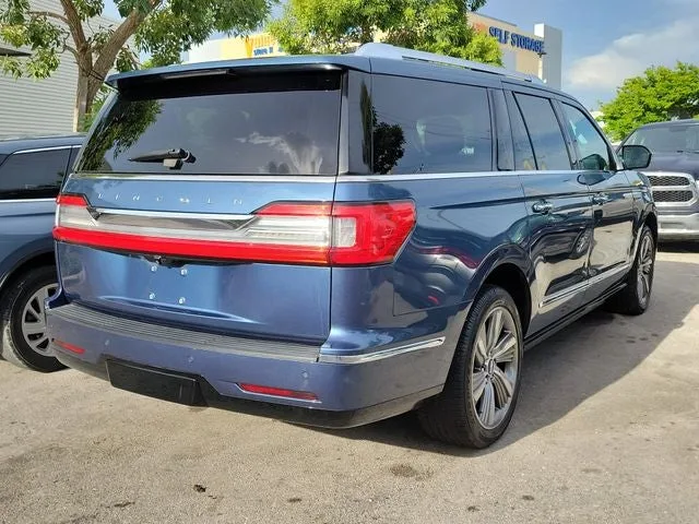 2018 Lincoln Navigator L Reserve photo 6
