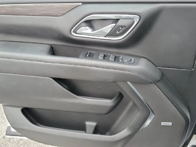 2024 Chevrolet Tahoe Z71 photo 16