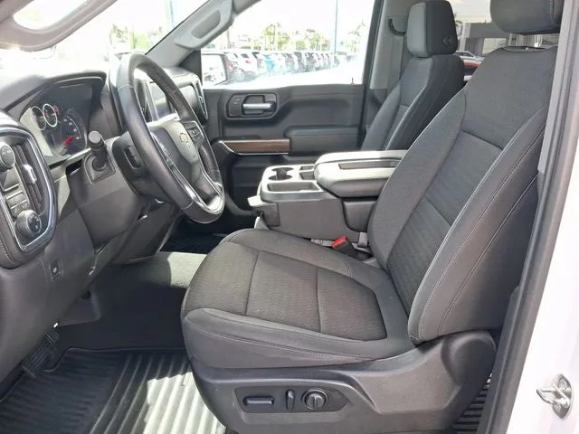 2021 Chevrolet Silverado 1500 LT photo 12