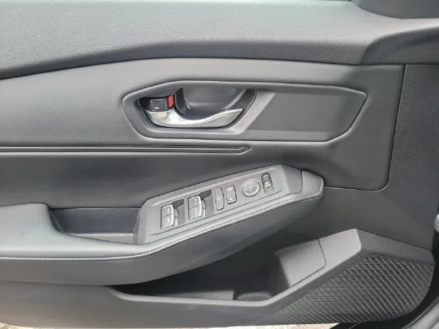2023 Honda Accord Hybrid Sport photo 17
