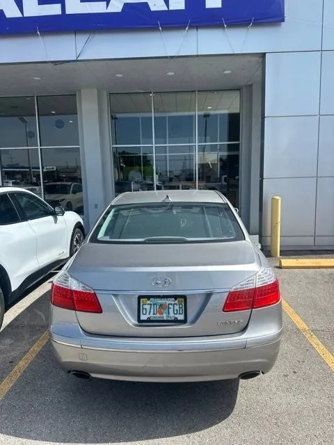2011 Hyundai Genesis 3.8 photo 14