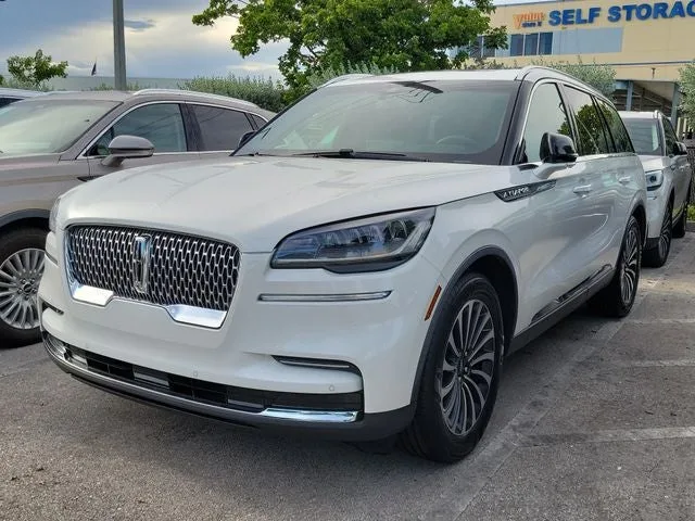 2023 Lincoln Aviator Reserve Premium photo 3