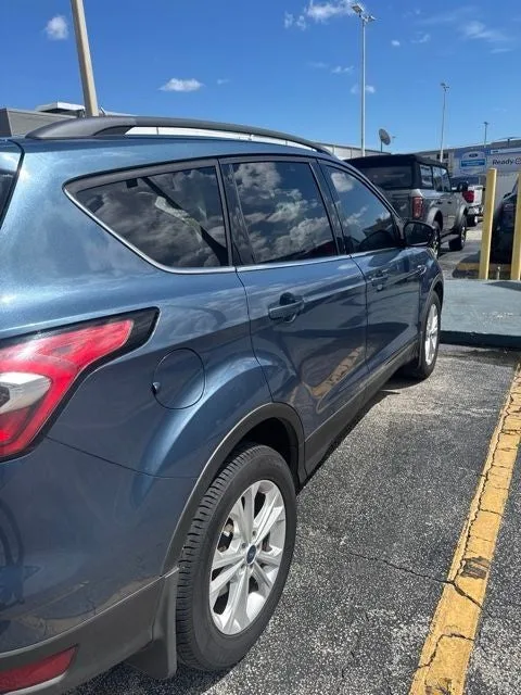 2018 Ford Escape SE photo 4