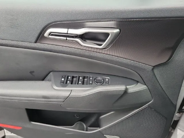 2026 Kia Sportage EX photo 14