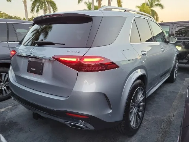 2024 Mercedes-Benz GLE GLE 450 4MATIC® photo 3