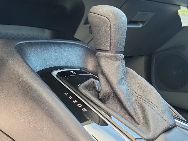 2025 Toyota Corolla LE photo 25