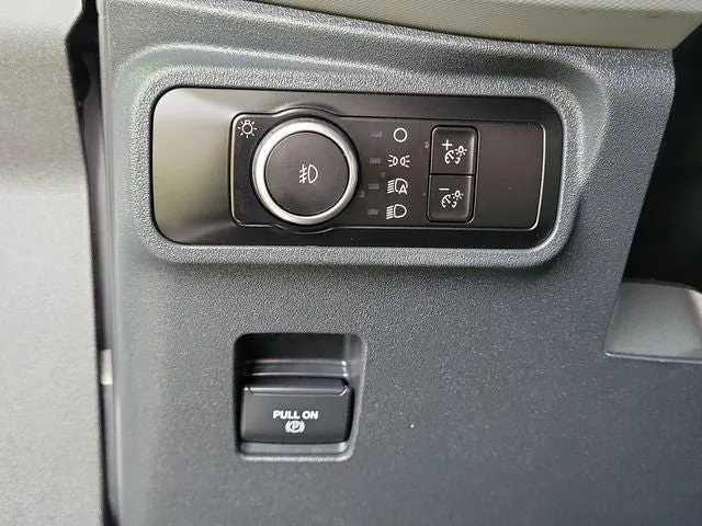 2023 Ford Bronco Black Diamond photo 15