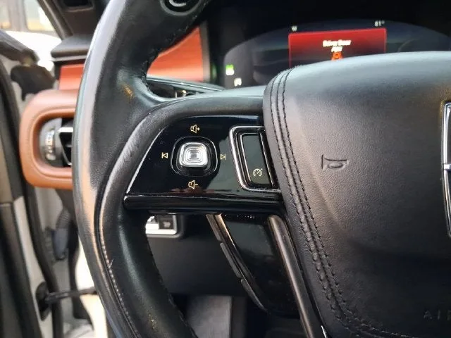 2021 Lincoln Aviator Reserve Premium photo 17