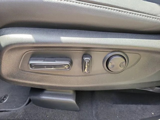 2024 Honda CR-V EX-L photo 10