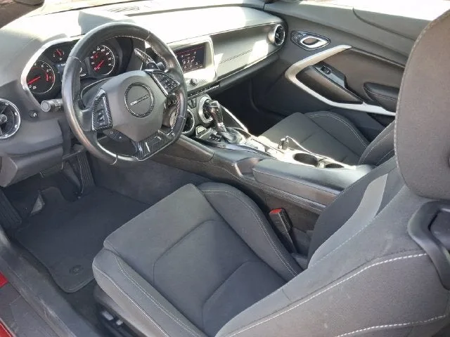 2023 Chevrolet Camaro LT1 photo 6